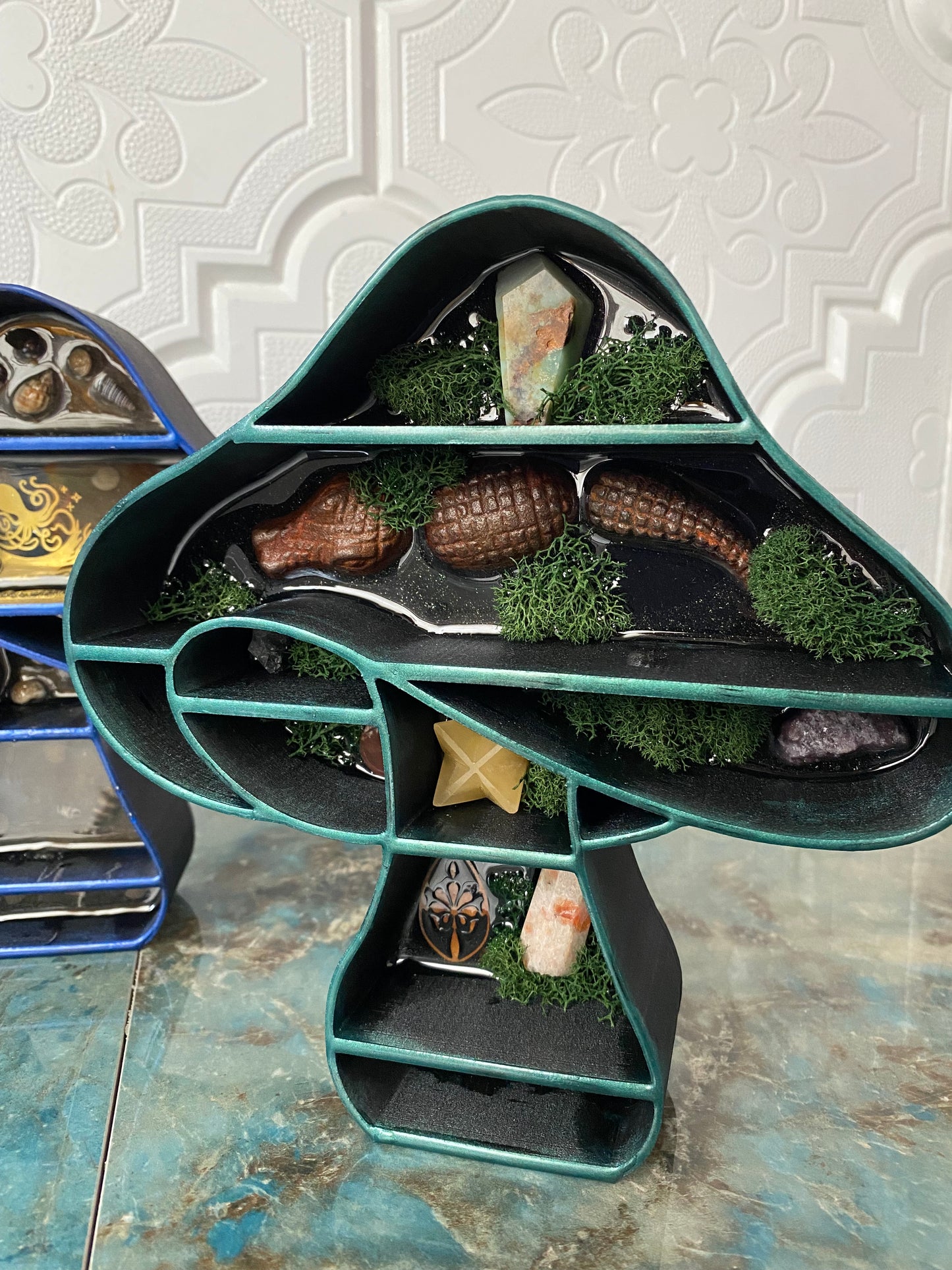 Green Mushroom curio shelf