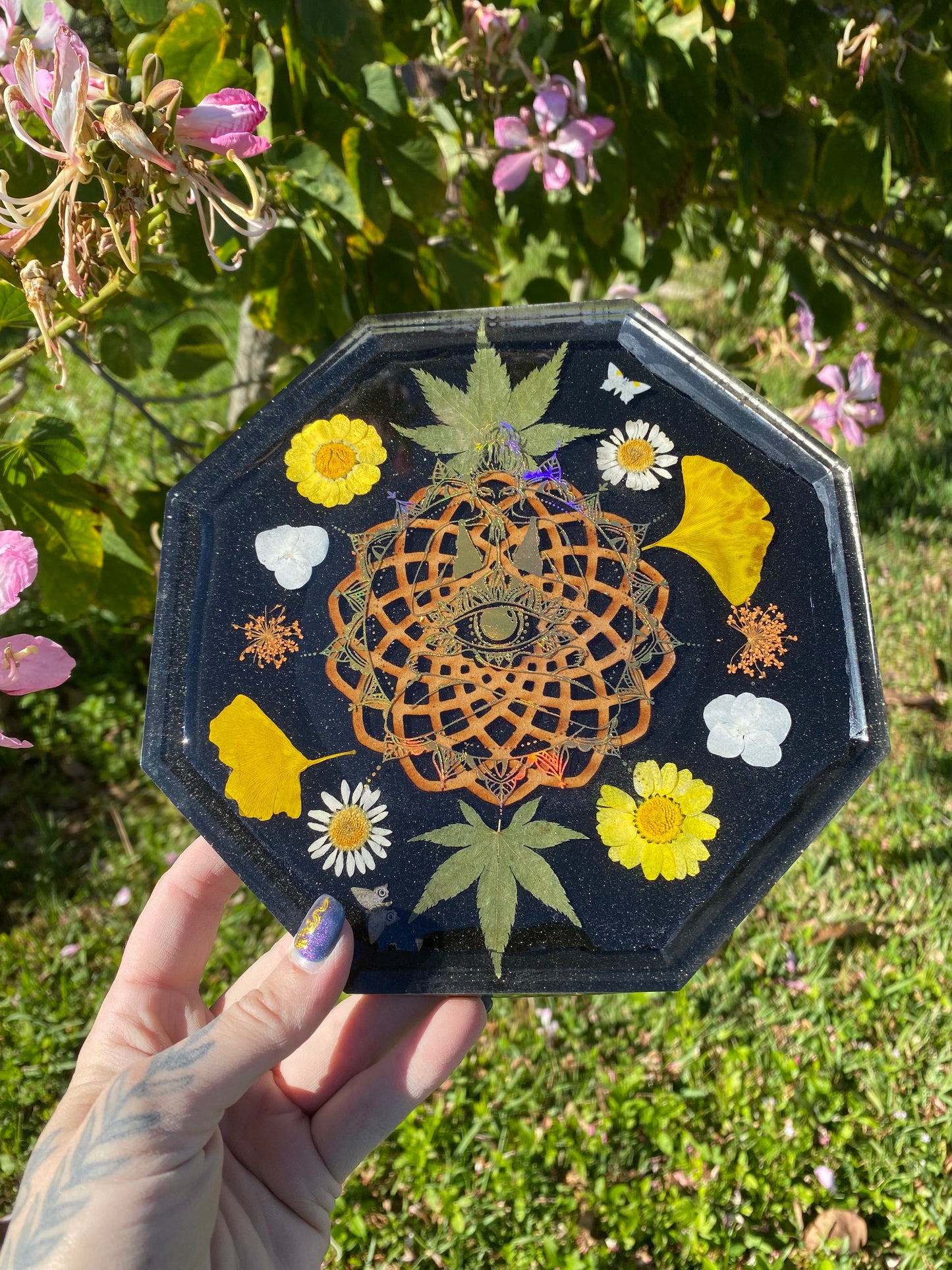 Meditation tray