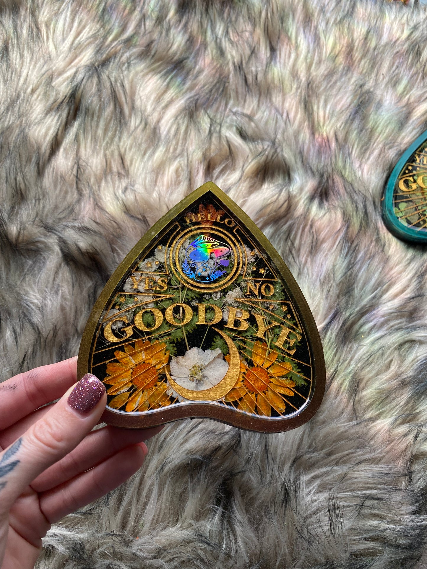 Ouija tray, color shift green- gold