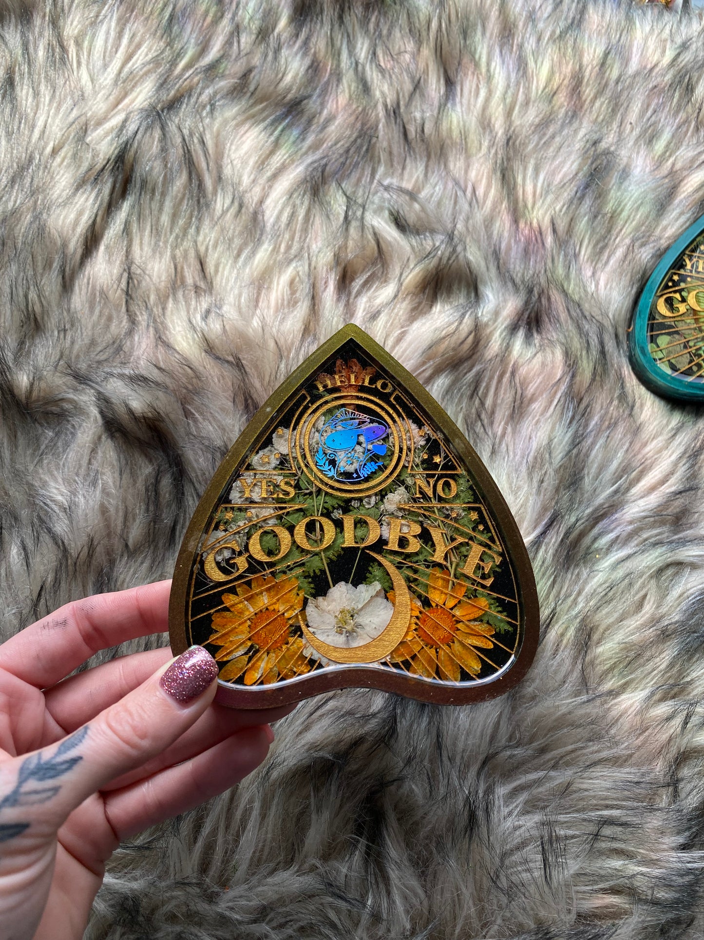 Ouija tray, color shift green- gold