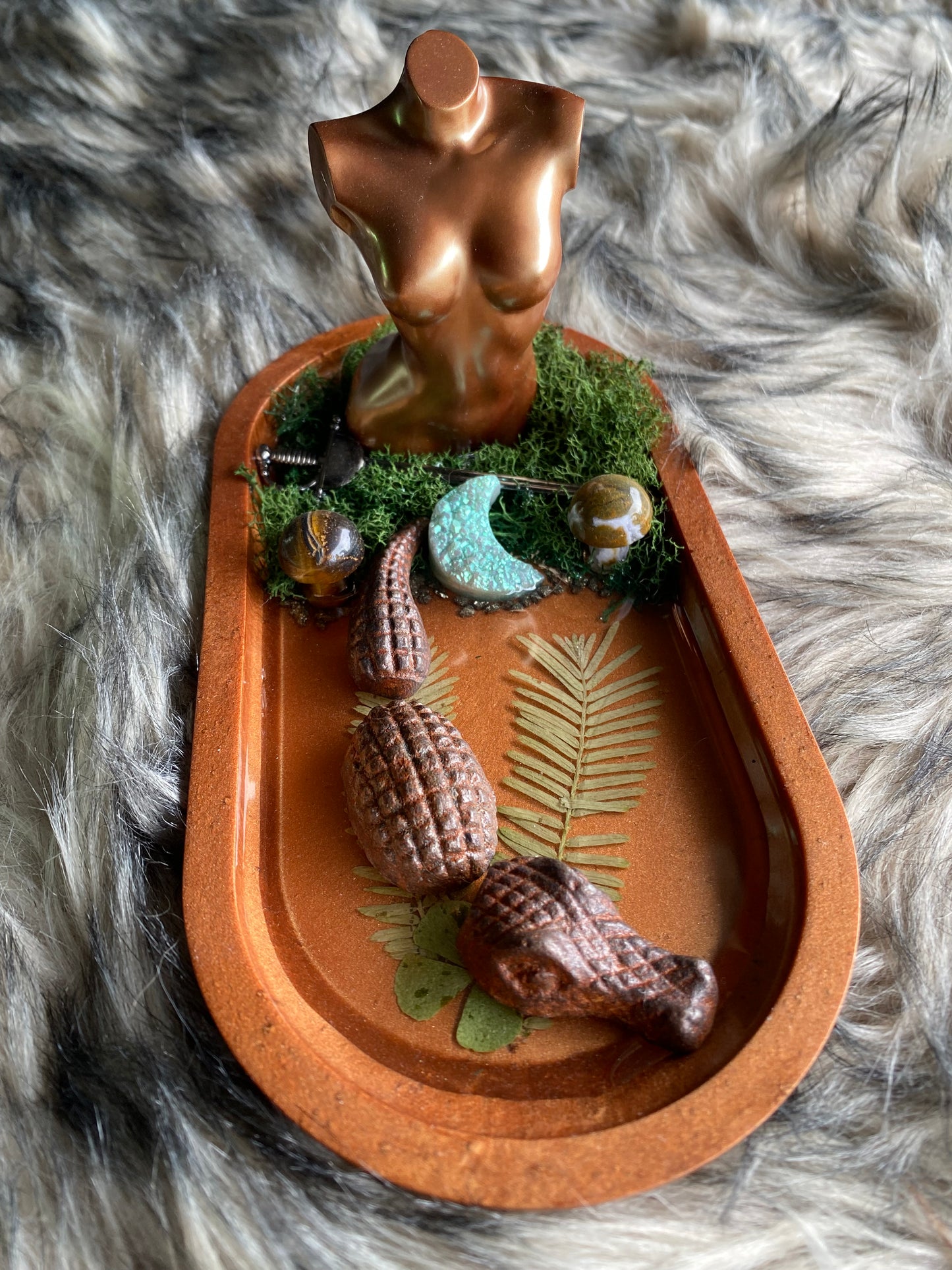 Swamp witch “bronze” Crystal mushroom tray